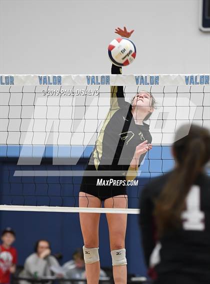 Thumbnail 3 in Rocky Mountain vs. Rock Canyon (CHSAA 5A Region 4) photogallery.