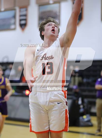Thumbnail 2 in  Bloom-Carroll vs. Amanda-Clearcreek photogallery.