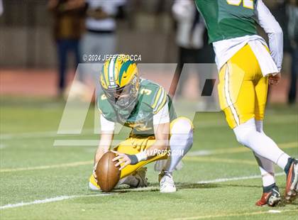 Thumbnail 2 in Simi Valley vs. Edison (CIF SS Division 3 Championship) photogallery.