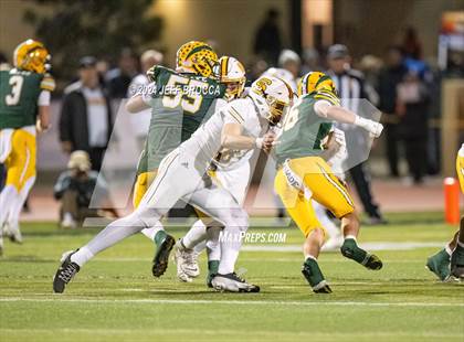 Thumbnail 2 in Simi Valley vs. Edison (CIF SS Division 3 Championship) photogallery.