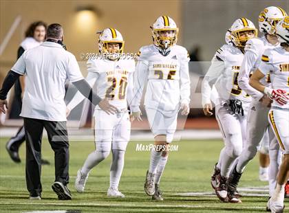 Thumbnail 1 in Simi Valley vs. Edison (CIF SS Division 3 Championship) photogallery.