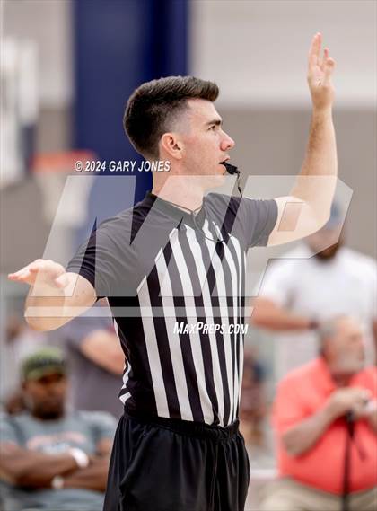 Thumbnail 2 in Whitney vs Branson (Cali Live Boys 2024) photogallery.