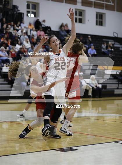 Thumbnail 1 in Johnstown-Monroe @ Amanda-Clearcreek (OHSAA D3 Sectional Playoff) photogallery.