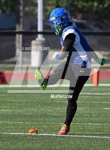 Thumbnail 2 in JV: Williamsville North @ Kenmore West photogallery.