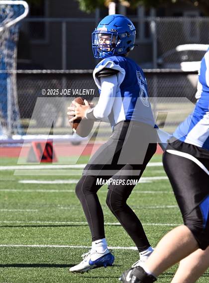 Thumbnail 2 in JV: Williamsville North @ Kenmore West photogallery.