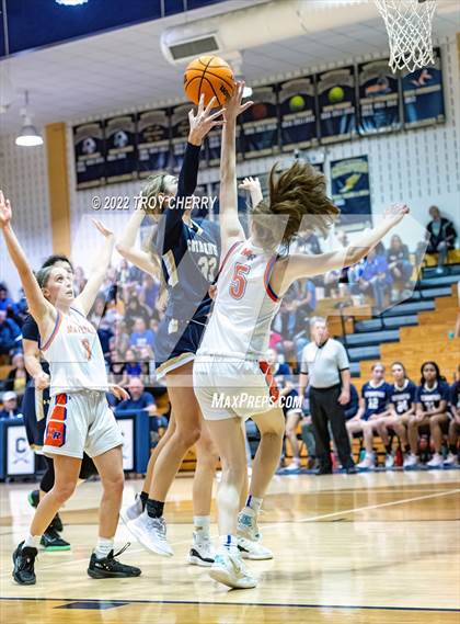 Thumbnail 3 in Marvin Ridge vs. Cuthbertson photogallery.