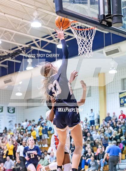Thumbnail 2 in Marvin Ridge vs. Cuthbertson photogallery.
