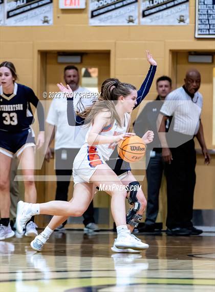 Thumbnail 1 in Marvin Ridge vs. Cuthbertson photogallery.