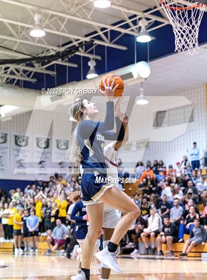 Thumbnail 3 in Marvin Ridge vs. Cuthbertson photogallery.