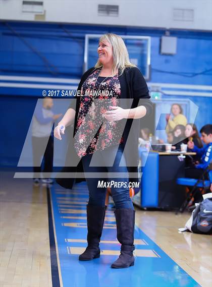 Thumbnail 1 in Chaminade vs. Agoura (El Camino Real Holiday Tournament) photogallery.