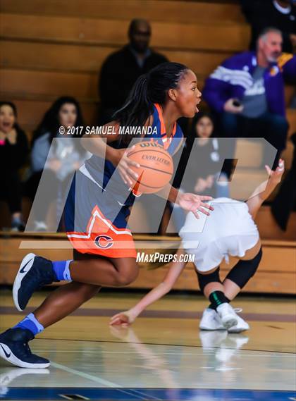 Thumbnail 2 in Chaminade vs. Agoura (El Camino Real Holiday Tournament) photogallery.