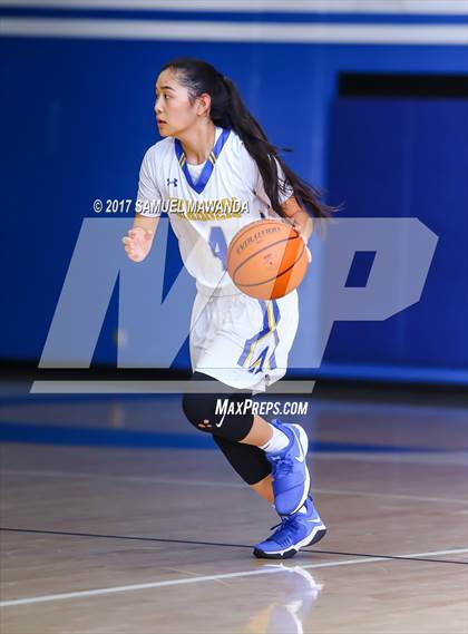 Thumbnail 3 in Chaminade vs. Agoura (El Camino Real Holiday Tournament) photogallery.