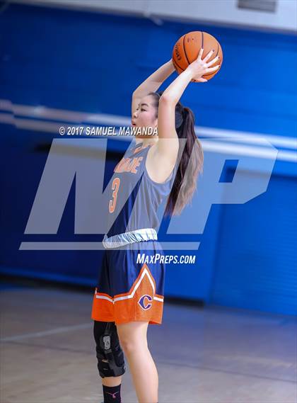 Thumbnail 3 in Chaminade vs. Agoura (El Camino Real Holiday Tournament) photogallery.