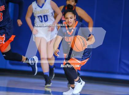 Thumbnail 1 in Chaminade vs. Agoura (El Camino Real Holiday Tournament) photogallery.