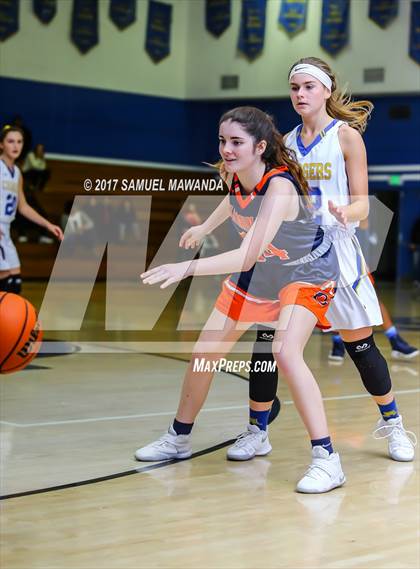 Thumbnail 1 in Chaminade vs. Agoura (El Camino Real Holiday Tournament) photogallery.