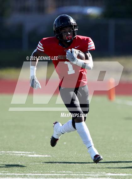 Thumbnail 1 in Middletown @ Salesian College Preparatory (CIF NCS D6 Playoffs) photogallery.