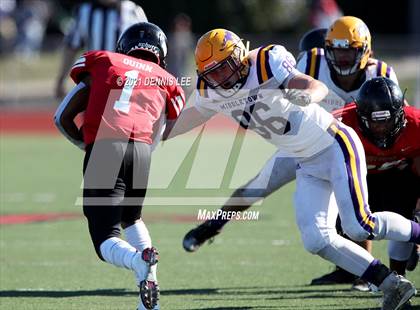 Thumbnail 1 in Middletown @ Salesian College Preparatory (CIF NCS D6 Playoffs) photogallery.