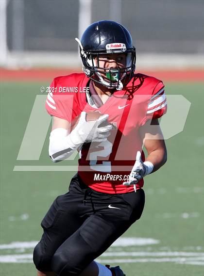 Thumbnail 1 in Middletown @ Salesian College Preparatory (CIF NCS D6 Playoffs) photogallery.