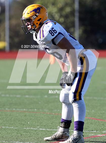 Thumbnail 3 in Middletown @ Salesian College Preparatory (CIF NCS D6 Playoffs) photogallery.