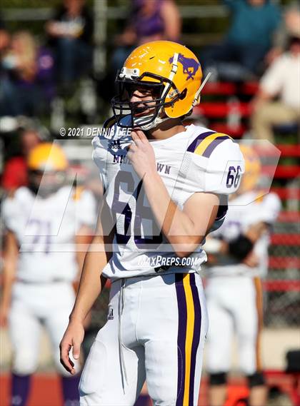 Thumbnail 1 in Middletown @ Salesian College Preparatory (CIF NCS D6 Playoffs) photogallery.