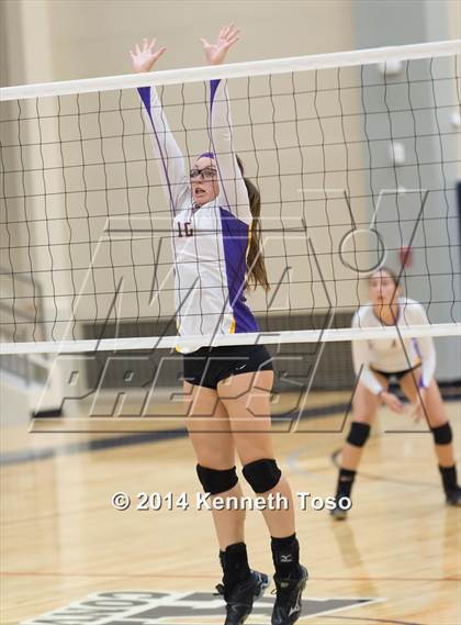 Thumbnail 3 in Holy Cross vs McAllen (SAISD Tournament) photogallery.