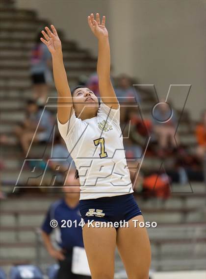 Thumbnail 2 in Holy Cross vs McAllen (SAISD Tournament) photogallery.