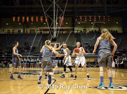 Thumbnail 2 in Broomfield vs. ThunderRidge (CHSAA 5A Final) photogallery.