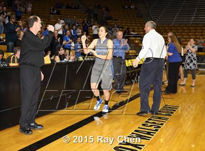 Thumbnail 2 in Broomfield vs. ThunderRidge (CHSAA 5A Final) photogallery.