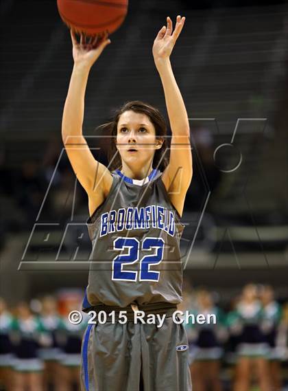 Thumbnail 2 in Broomfield vs. ThunderRidge (CHSAA 5A Final) photogallery.