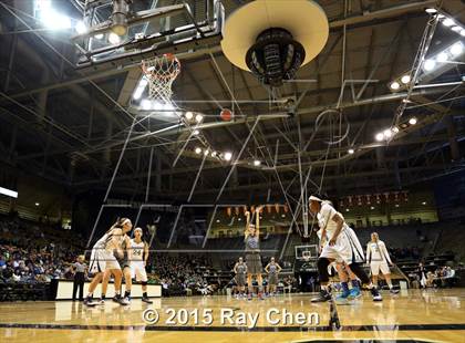 Thumbnail 3 in Broomfield vs. ThunderRidge (CHSAA 5A Final) photogallery.