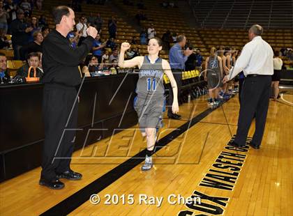 Thumbnail 2 in Broomfield vs. ThunderRidge (CHSAA 5A Final) photogallery.