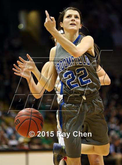 Thumbnail 1 in Broomfield vs. ThunderRidge (CHSAA 5A Final) photogallery.