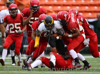 Thumbnail 2 in Lahainaluna vs. Nanakuli (HHSAA D2 Semifinal) photogallery.