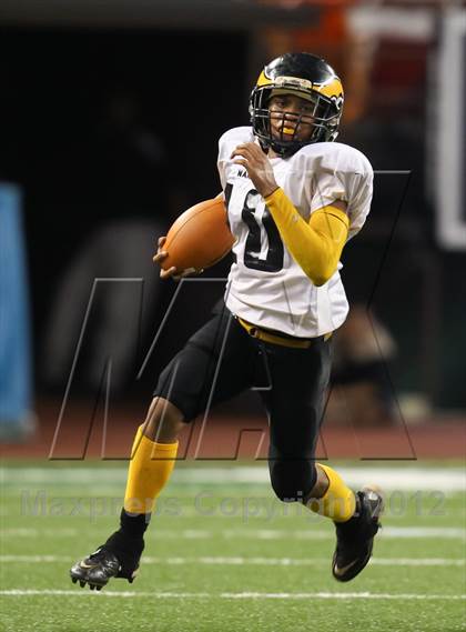 Thumbnail 1 in Lahainaluna vs. Nanakuli (HHSAA D2 Semifinal) photogallery.