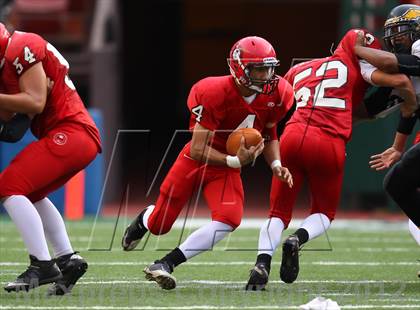 Thumbnail 1 in Lahainaluna vs. Nanakuli (HHSAA D2 Semifinal) photogallery.