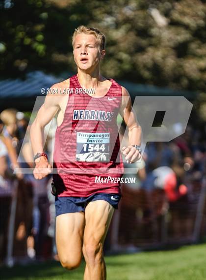 Thumbnail 3 in Timpanogos XC Invitational Frosh/Soph (morning) photogallery.