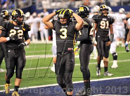 Thumbnail 3 in Brennan vs. Guyer (UIL 4A Division 1 Final)  photogallery.