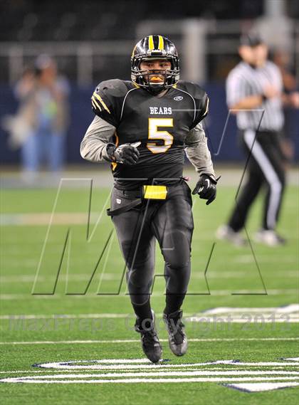 Thumbnail 1 in Brennan vs. Guyer (UIL 4A Division 1 Final)  photogallery.