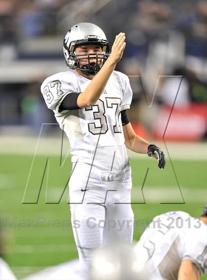 Thumbnail 2 in Brennan vs. Guyer (UIL 4A Division 1 Final)  photogallery.