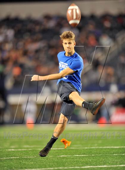 Thumbnail 2 in Brennan vs. Guyer (UIL 4A Division 1 Final)  photogallery.
