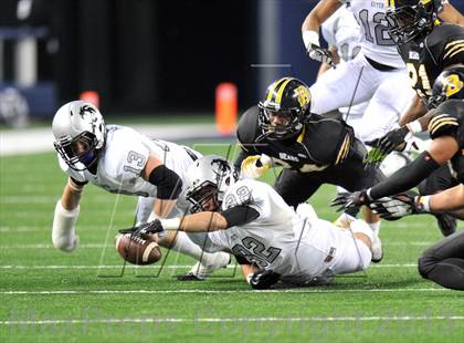 Thumbnail 1 in Brennan vs. Guyer (UIL 4A Division 1 Final)  photogallery.