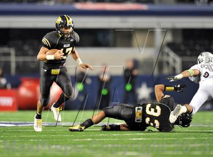 Thumbnail 3 in Brennan vs. Guyer (UIL 4A Division 1 Final)  photogallery.