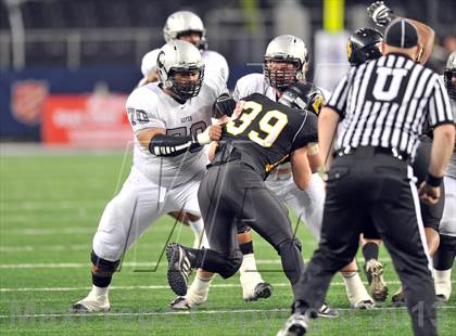 Thumbnail 2 in Brennan vs. Guyer (UIL 4A Division 1 Final)  photogallery.