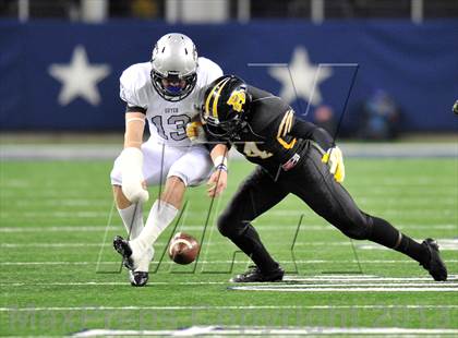 Thumbnail 2 in Brennan vs. Guyer (UIL 4A Division 1 Final)  photogallery.
