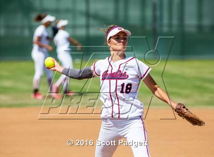 Thumbnail 2 in Great Oak vs. Huntington Beach photogallery.