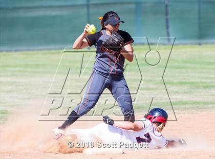 Thumbnail 1 in Great Oak vs. Huntington Beach photogallery.