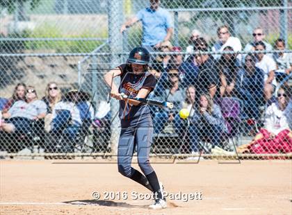 Thumbnail 3 in Great Oak vs. Huntington Beach photogallery.