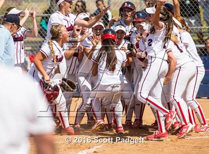 Thumbnail 3 in Great Oak vs. Huntington Beach photogallery.