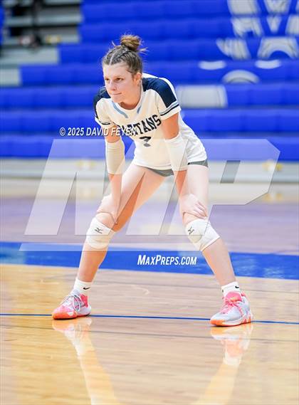 Thumbnail 2 in JV: Kettle Moraine vs West Bend West (Waukesha West GVB JV1 Invitational) photogallery.