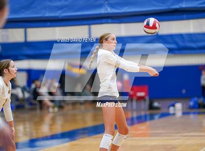 Thumbnail 2 in JV: Kettle Moraine vs West Bend West (Waukesha West GVB JV1 Invitational) photogallery.